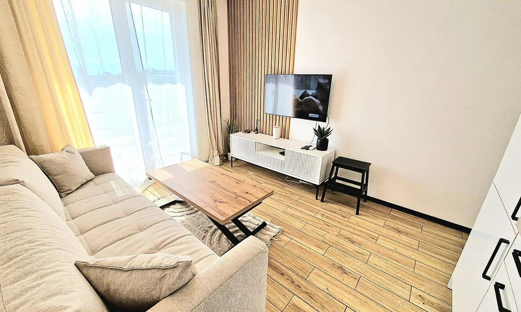 Studio Neven Whit Free Parking 1 Br Varna 0*,